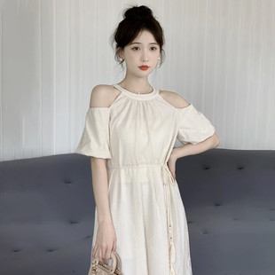 极速白色挂脖露肩连衣裙子女夏季2025新款海边度假沙滩裙法式气质