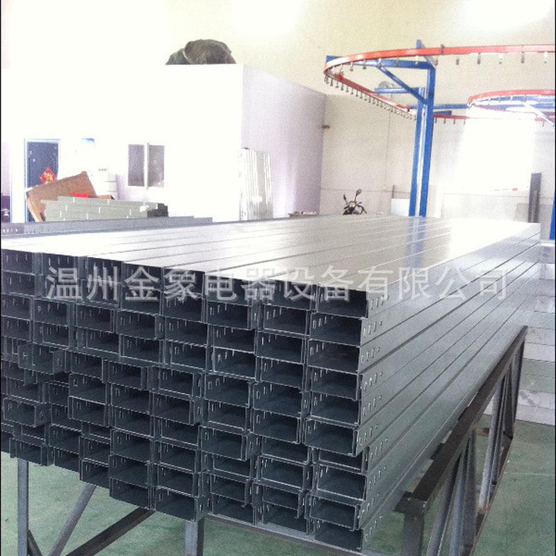 镀锌电缆桥架200x150 槽式电缆大跨距桥架 防火金属槽式桥架