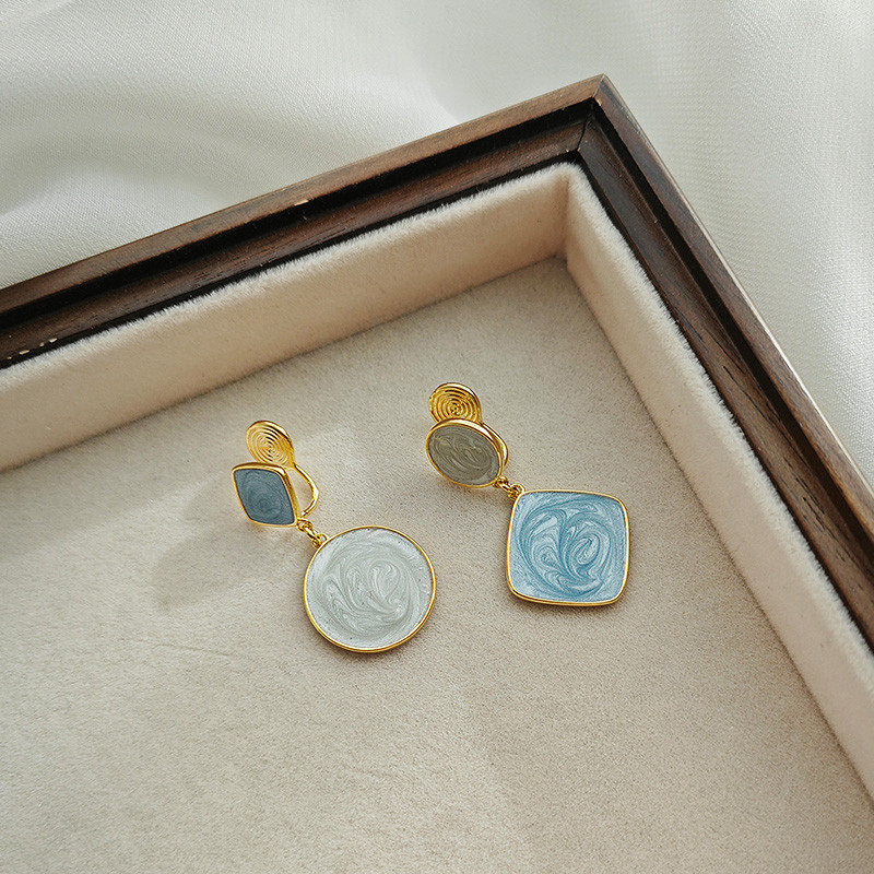 不对称蓝色几何撞色耳环蚊香盘耳夹无耳洞女2025新款爆款高级感,饰品/流行首饰/时尚饰品新,耳夹,淘宝优惠券,粉丝福利购,淘宝优惠卷