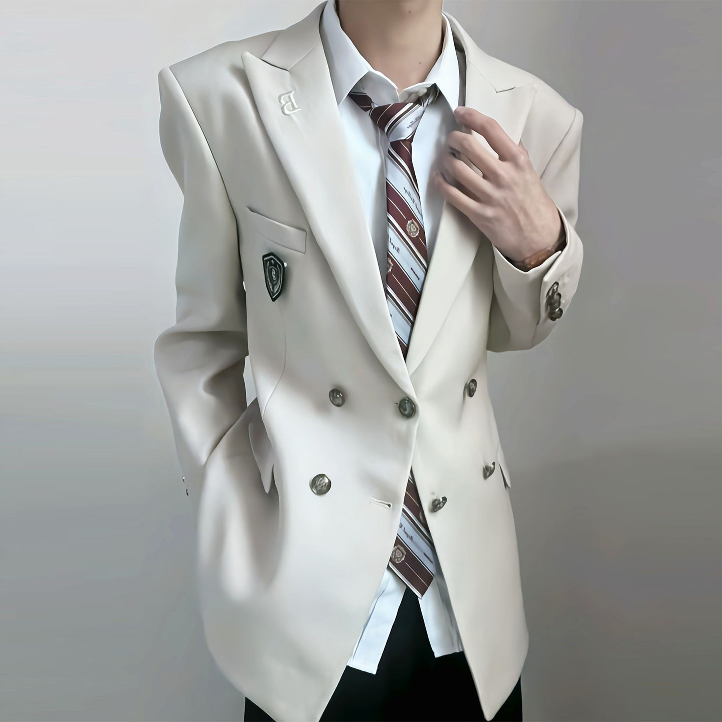 dk男生制服米色西装套装学院风休闲双排扣毕业班服演出服西服外套