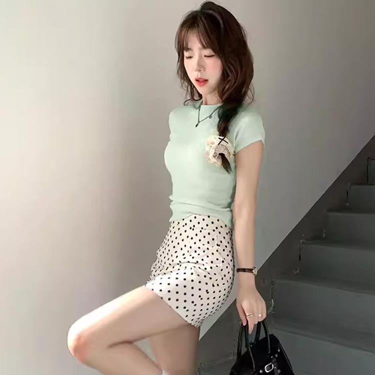韩版杏色波点高腰半身裙女夏季新款显瘦a字包臀短裙小个子休闲