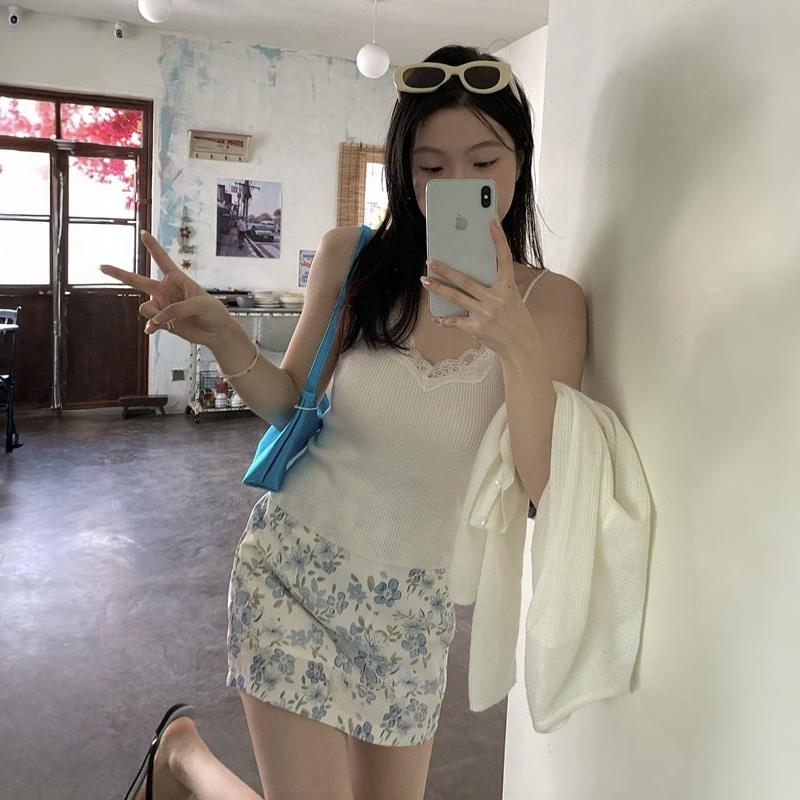 夏季小众薄款法式碎花包臀a字半身裙短款女高腰显瘦度假出片