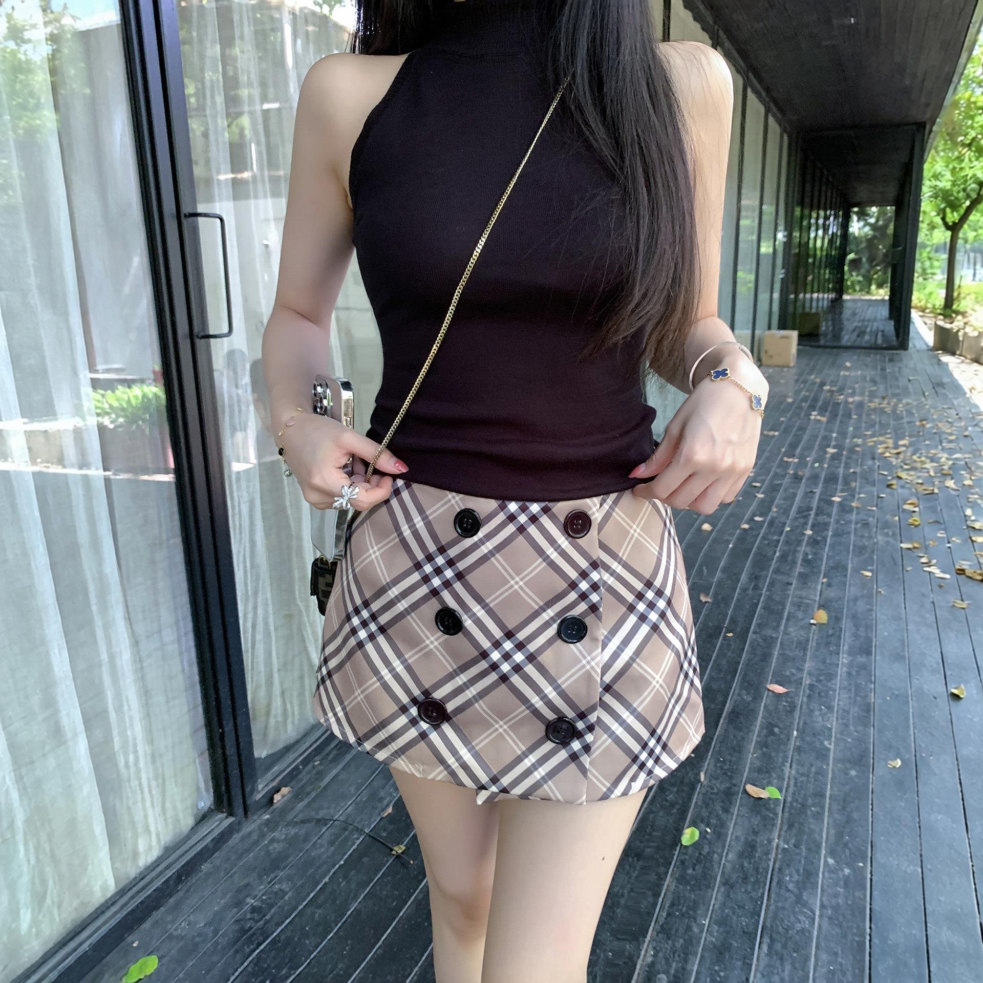韩版格纹纽扣a字a字半身裙女2026夏季新款裙子温柔纯欲风显瘦