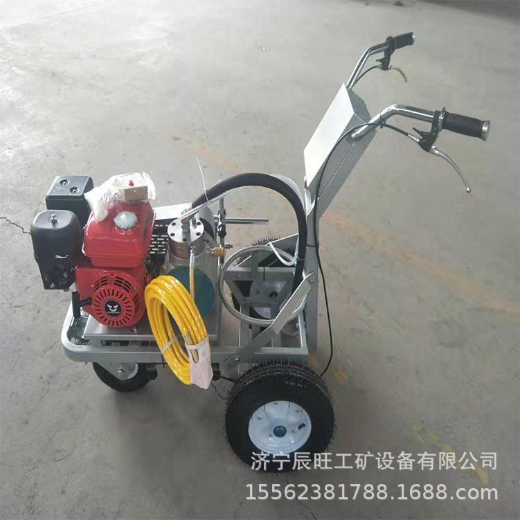手推式冷喷塑胶跑道划线机