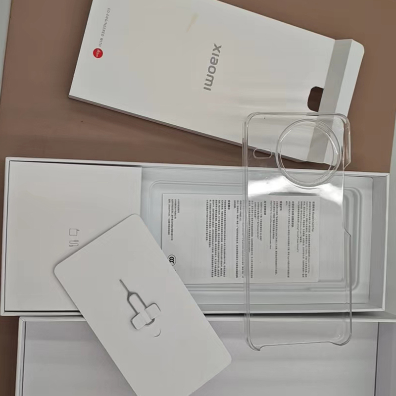 小米civi5Pro自带壳透明手机壳