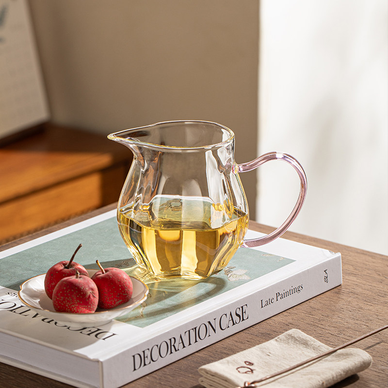 玻璃瓜棱高硼硅公道杯带把分茶器花型茶海绿茶泡茶器茶具器皿,餐饮具,公道杯,淘宝优惠券,粉丝福利购,淘宝优惠卷