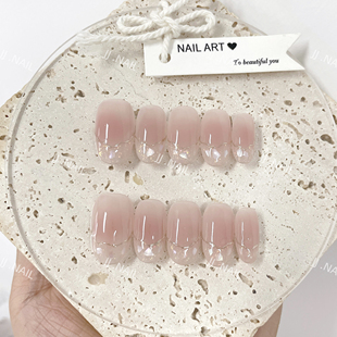 纯手工穿戴甲裸色腮红美甲美白 优柔