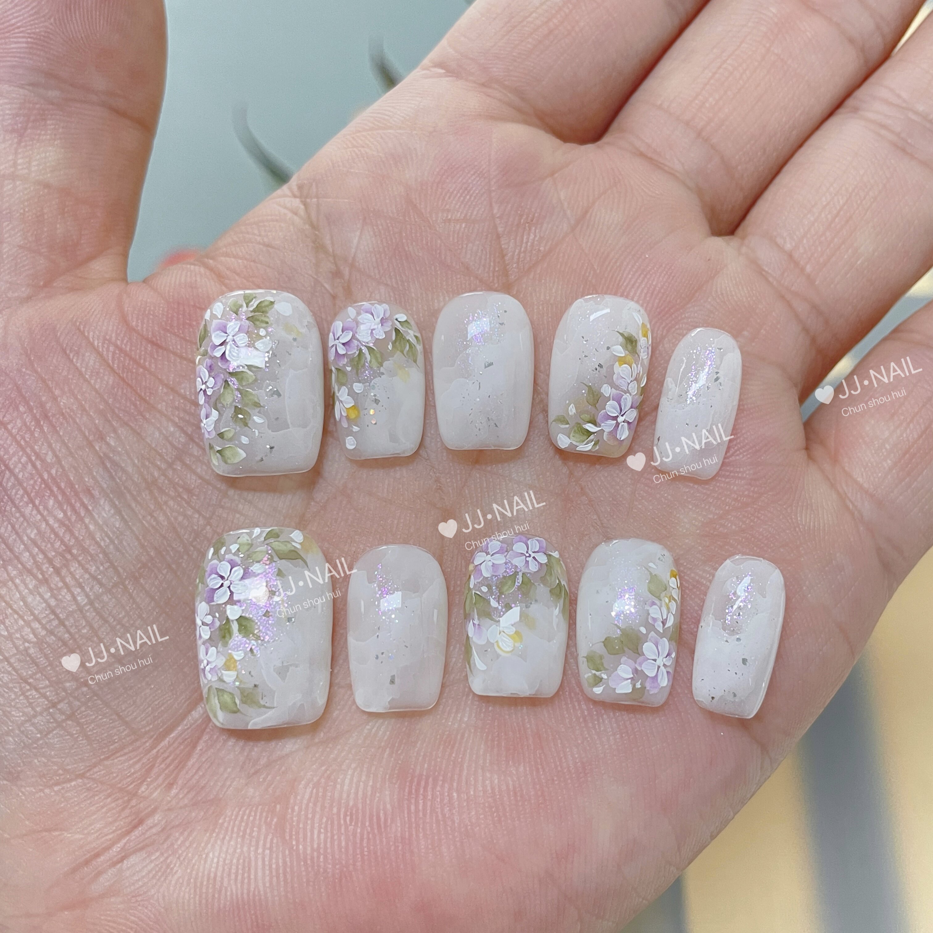 叙夏手工紫色小花显白定制穿戴甲