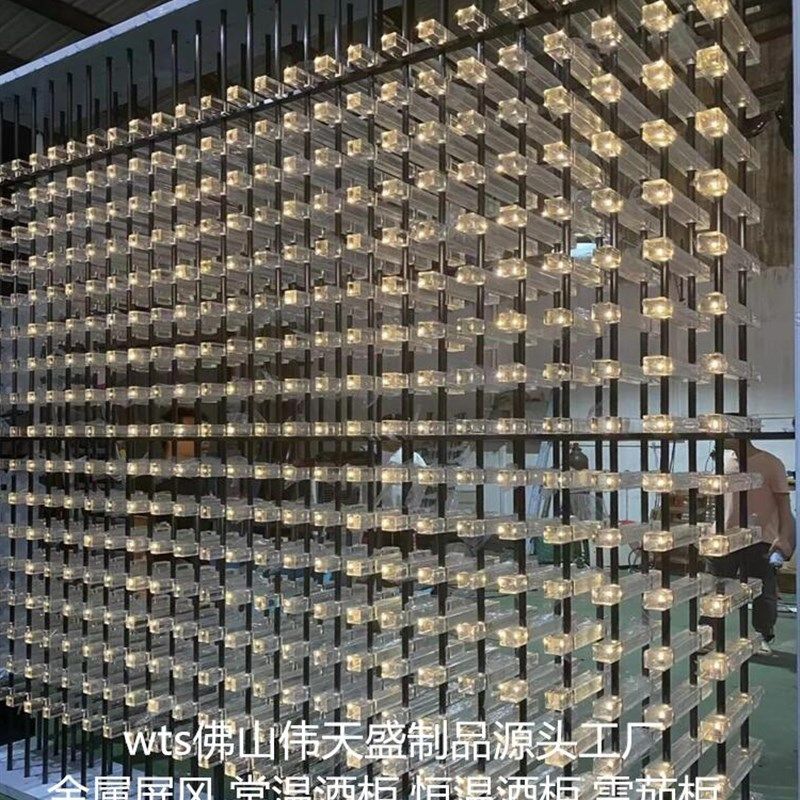 轻奢风金属亚克力透明酒架不锈钢酒柜N红酒架展示柜红酒柜