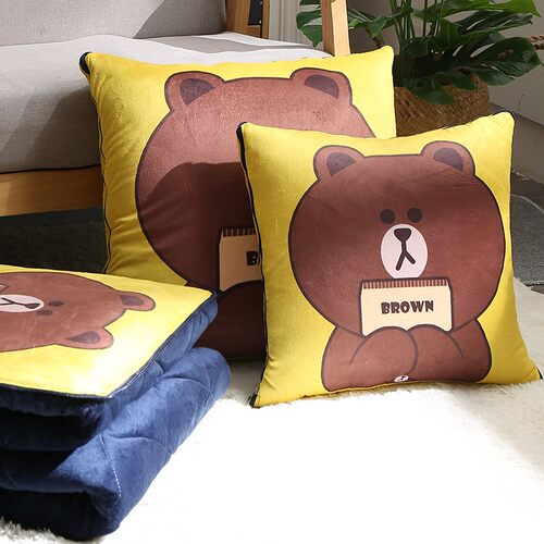 冬季加厚车载抱枕被子两用汽车珊瑚D绒毯办公室沙发靠枕午休小毛