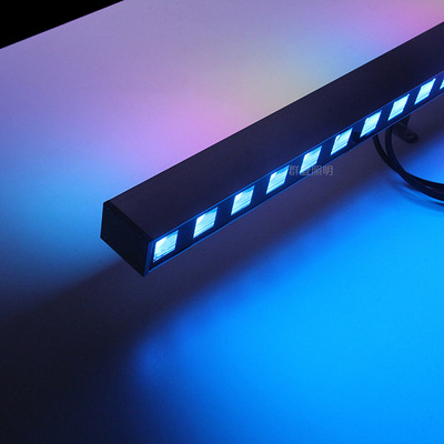 DMX512RGBW户外防雨双面LED灯