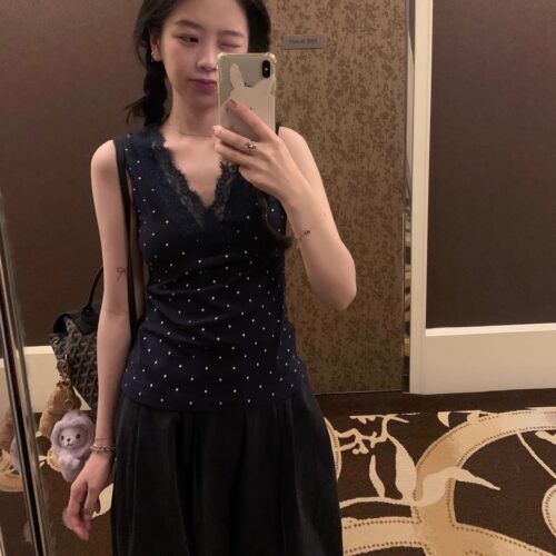 uungchuuu 25SS 小波点 藏青蕾丝背心/长袖T恤