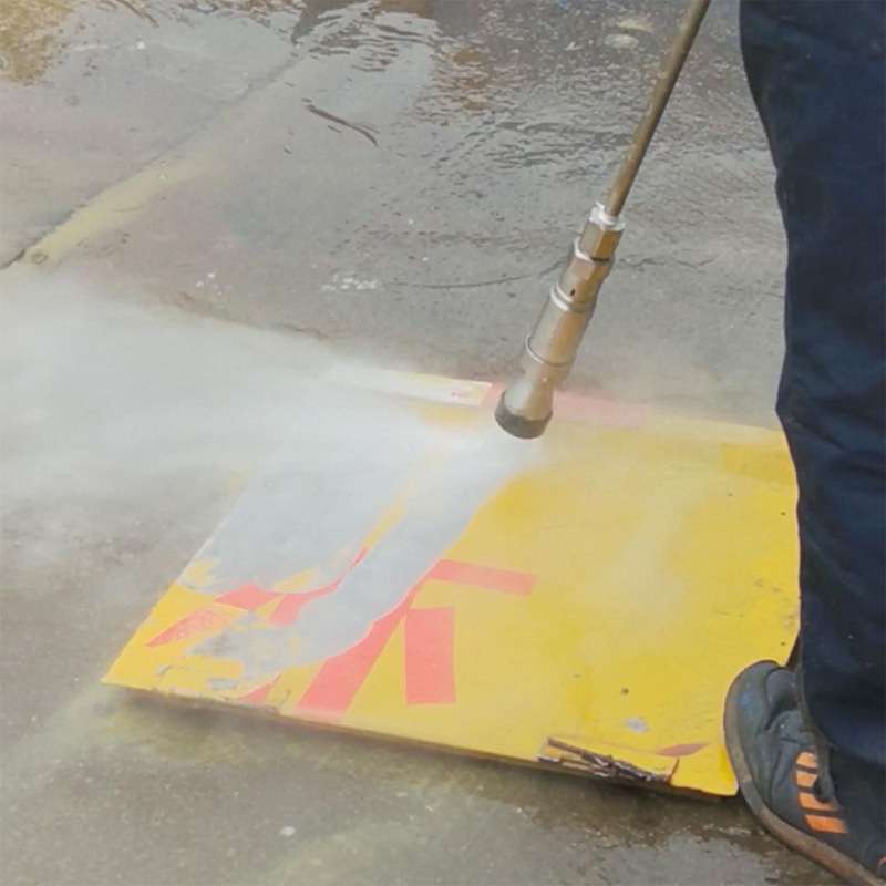 1000bar工业冷水高压清洗机化工厂清洗水垢用工业管道清洗泵