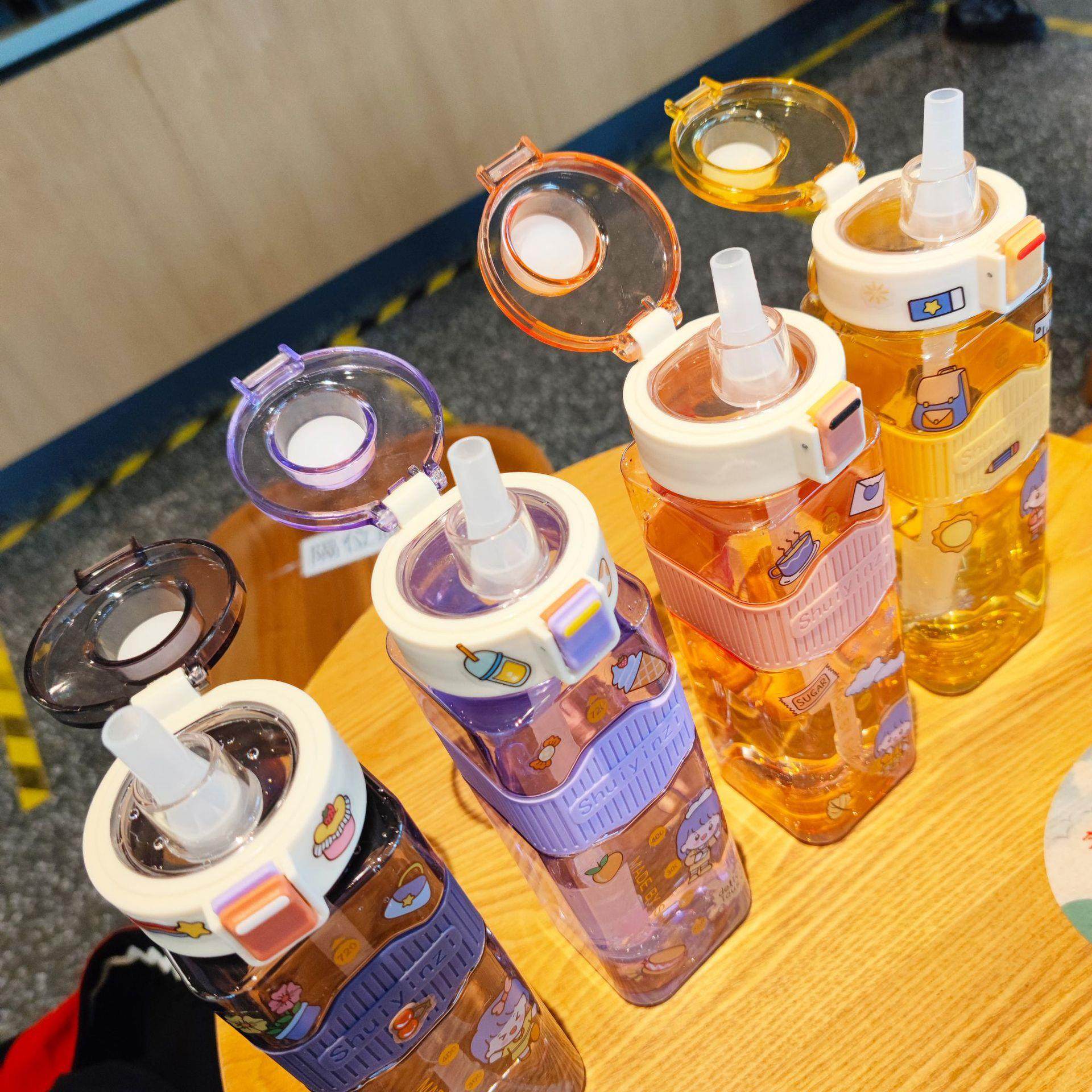 网红高颜值方形水瓶吸管塑料水杯便携提绳户外运动健身水壶