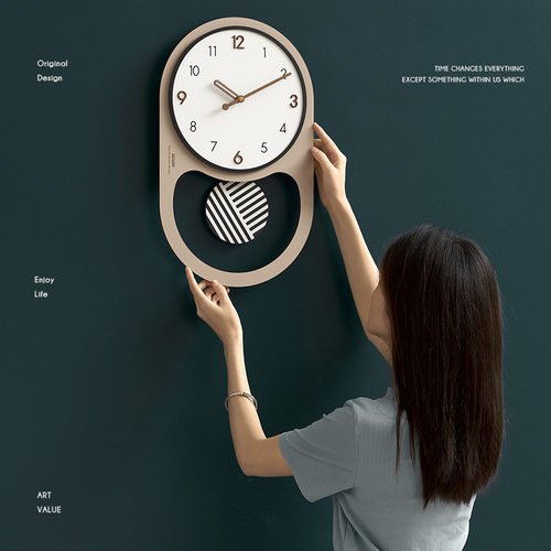 WOZOOM屋准免打孔现代简约家用钟表挂钟客厅装饰品2025新款时钟