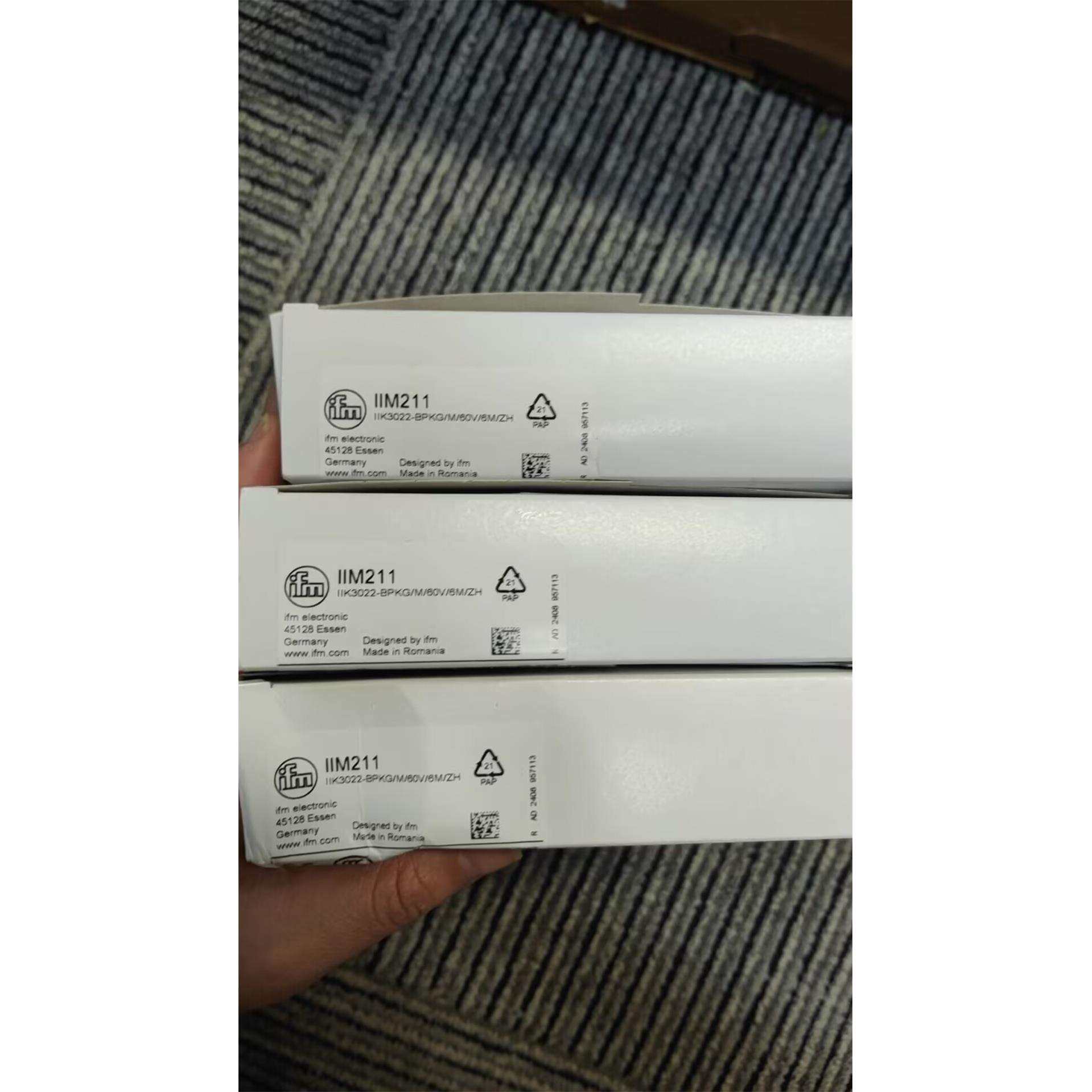 IFM易福门接近开关IIM211