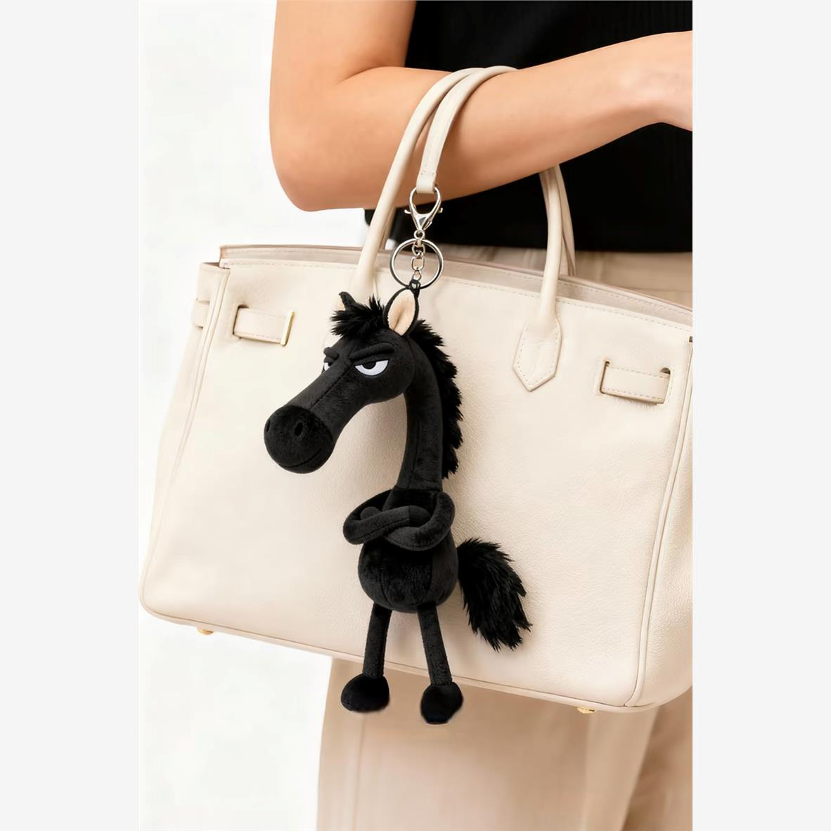 【马年迎好运】天选黑马毛绒挂件