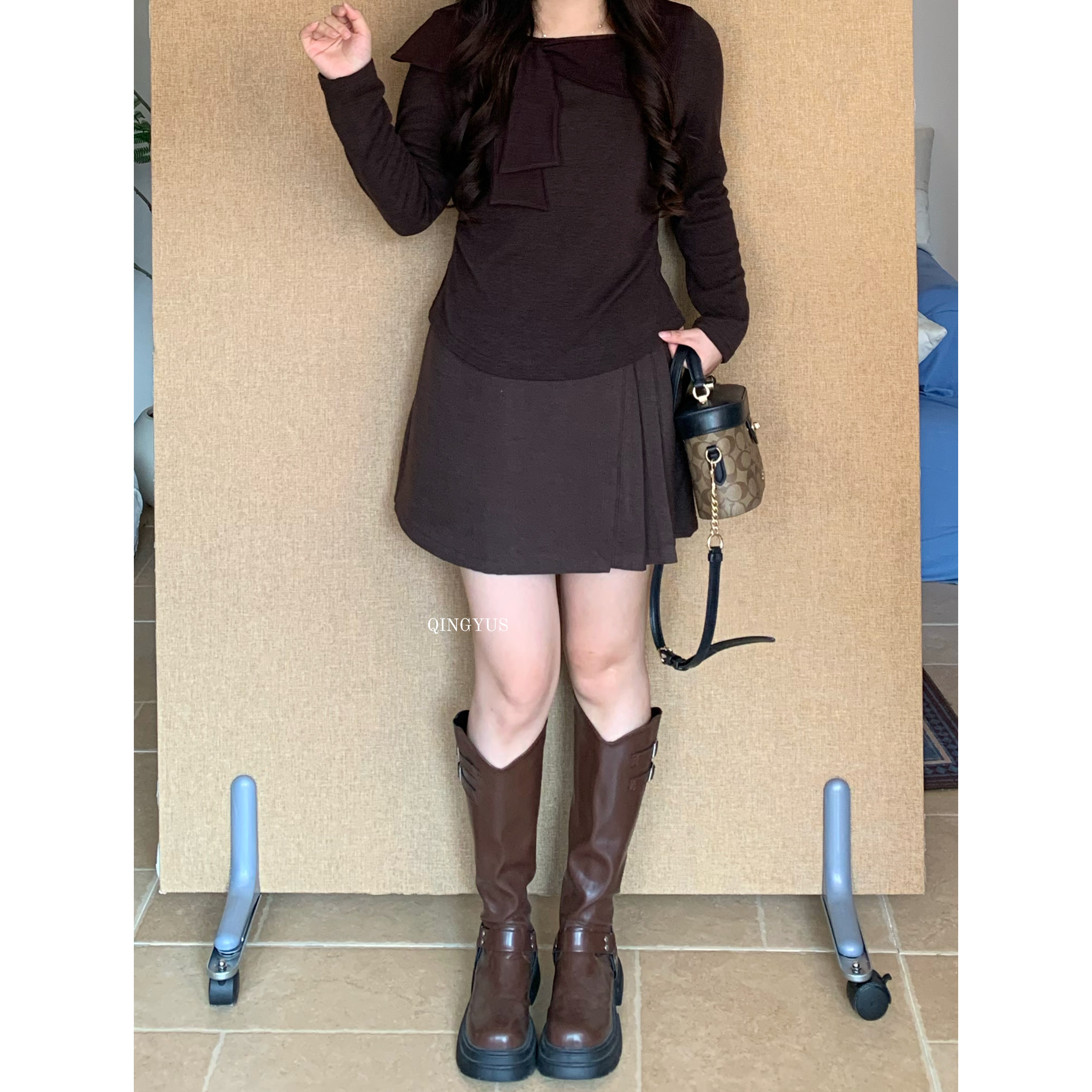青屿衫-微胖大码秋冬季韩系设计感毛呢半身裙高腰显瘦百褶短裙子