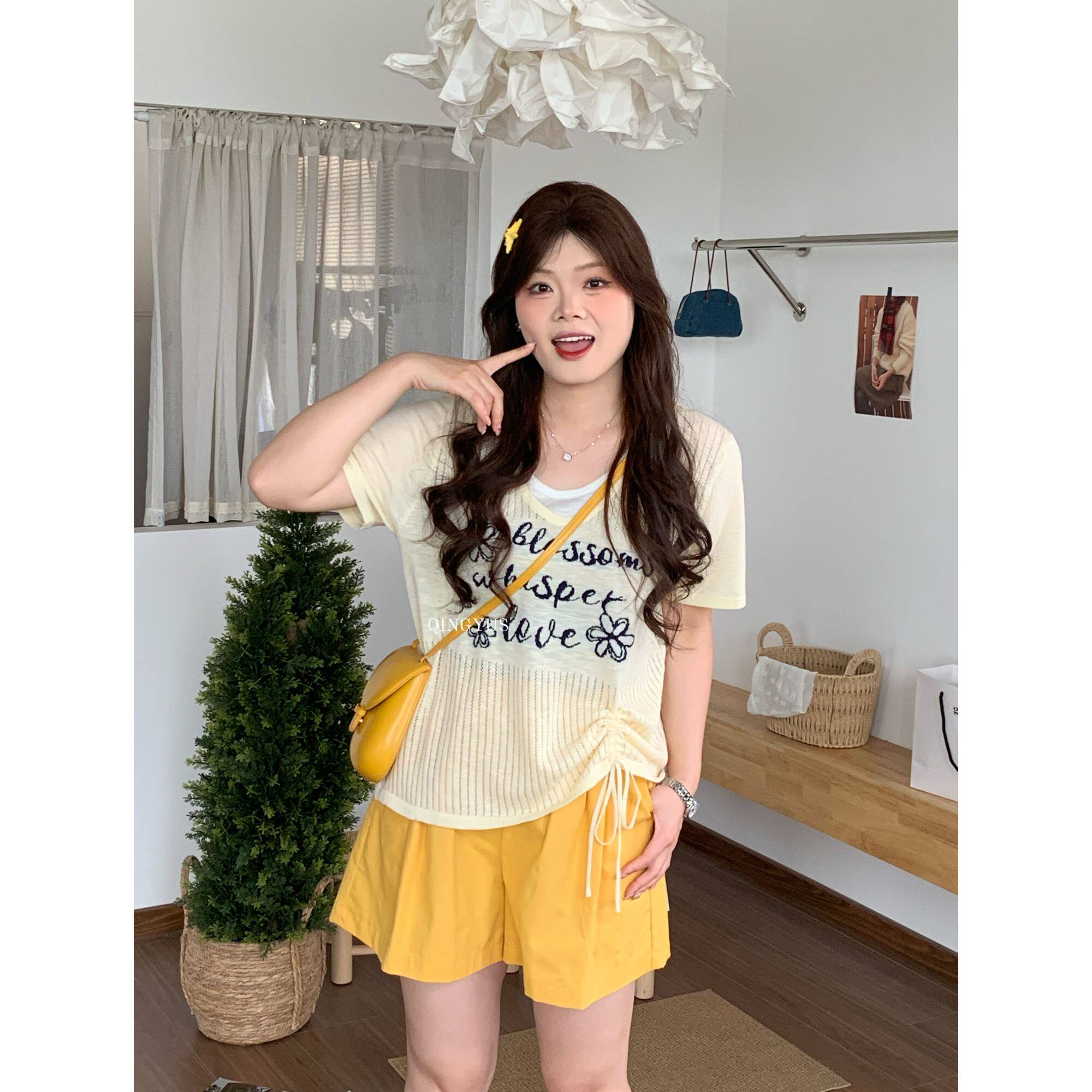 青屿衫-微胖夏季大码韩系设计感V领提花抽绳假两件薄款正肩针织衫