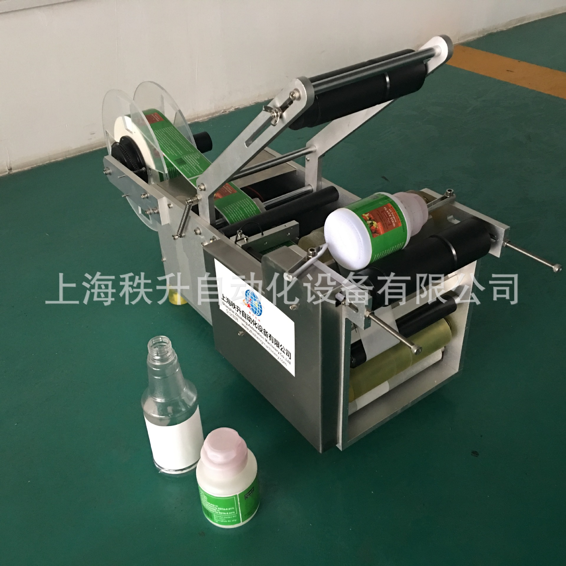 小型圆瓶贴标机 简易型贴商标机器  代贴标签工厂 不干胶贴标机