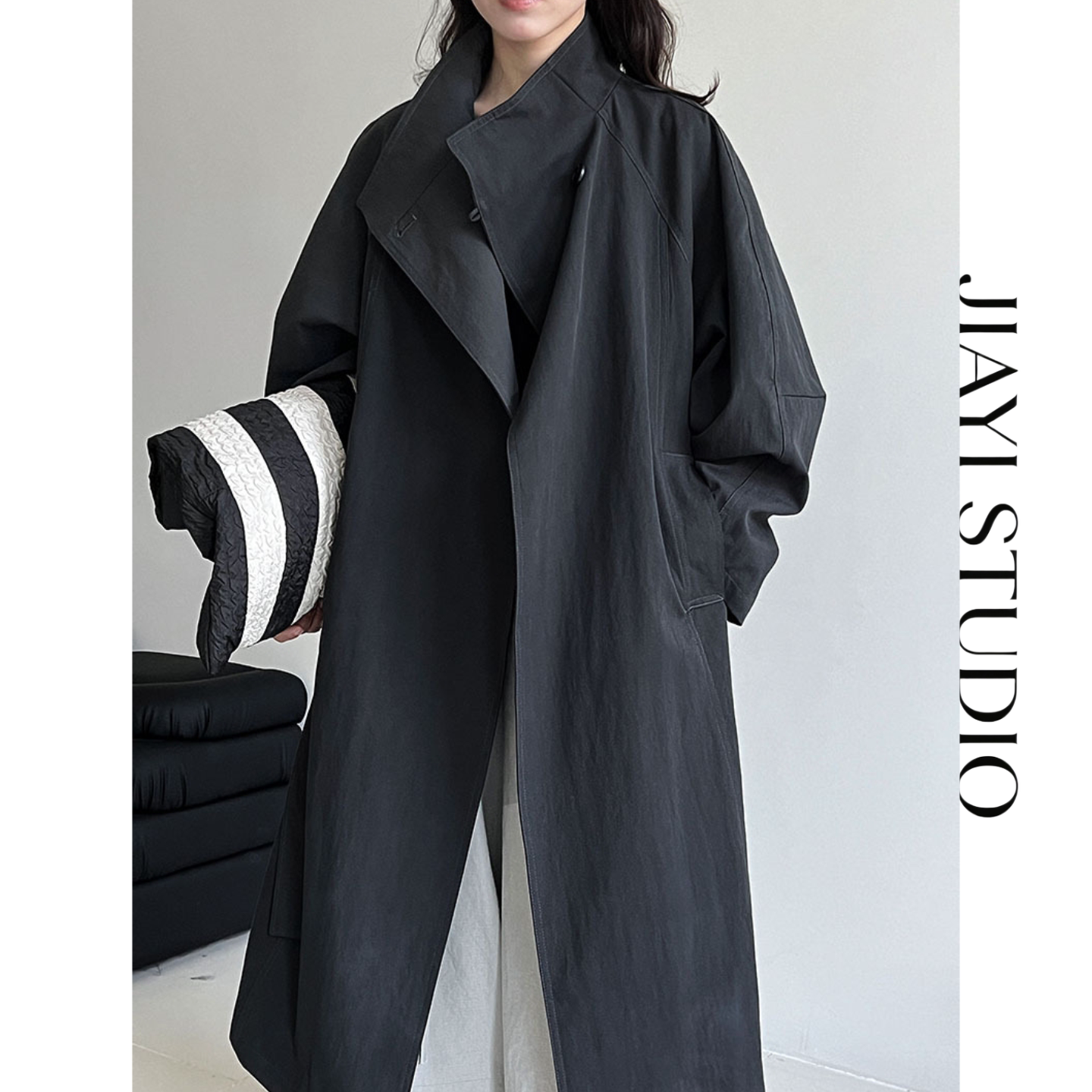 JIAYI STUDIO韩系高级感一粒扣立领宽松大衣女秋季中长款风衣外套