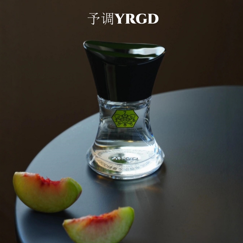 予调YRGD香水绿夏之吻绿叶芳香