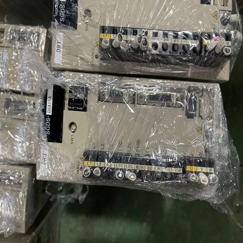 安川驱动器SGDS-08A15A