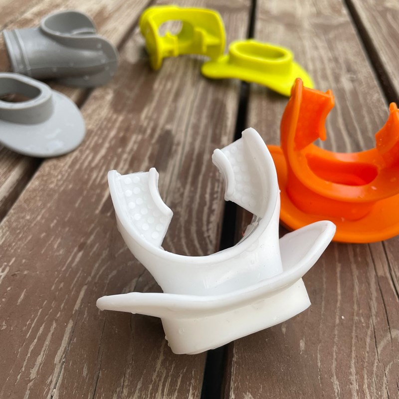 潜水呼吸管咬嘴 硅胶二级头呼吸器口咬 环保调节器 潜水护唇咬嘴