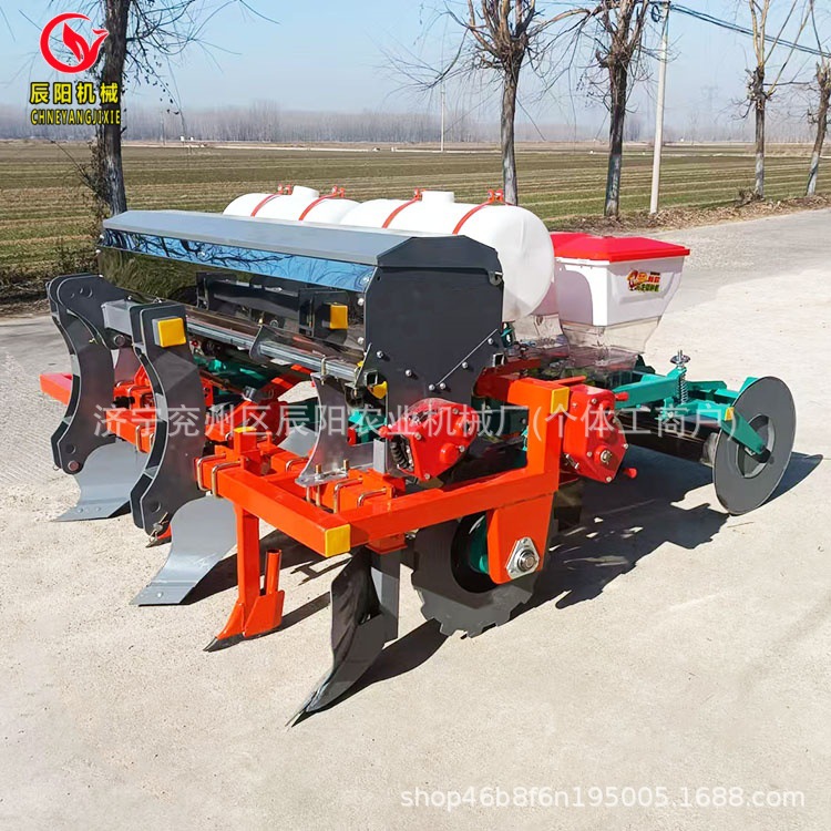 春夏花生施肥一体起垄播种机小四轮带起垄花生播种机不覆膜2行4行