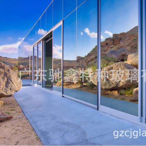 厂家直销单向玻璃 10mm单向透视玻璃 透光可视可钢化镀膜玻璃