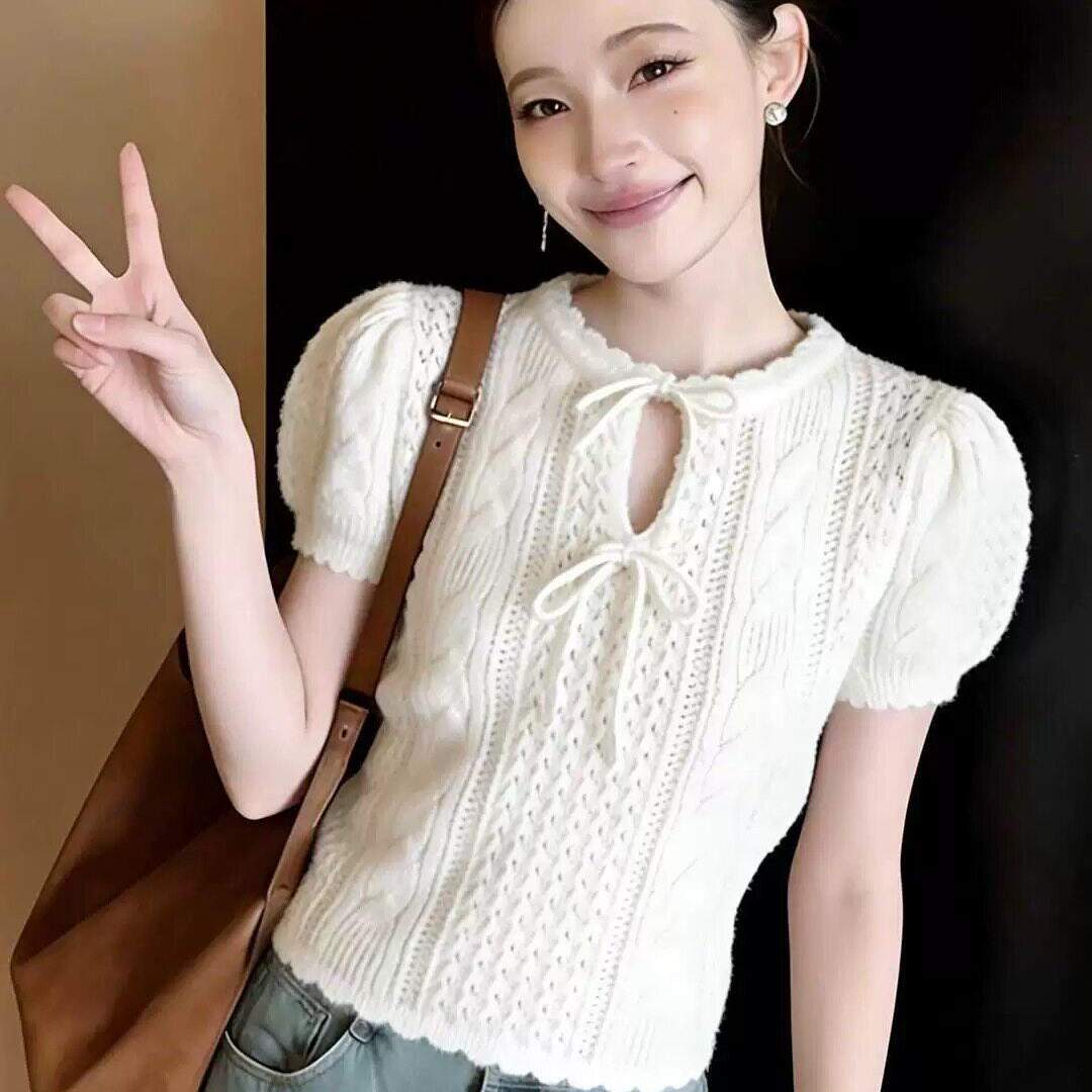 奶白色蝴蝶结系带镂空针
