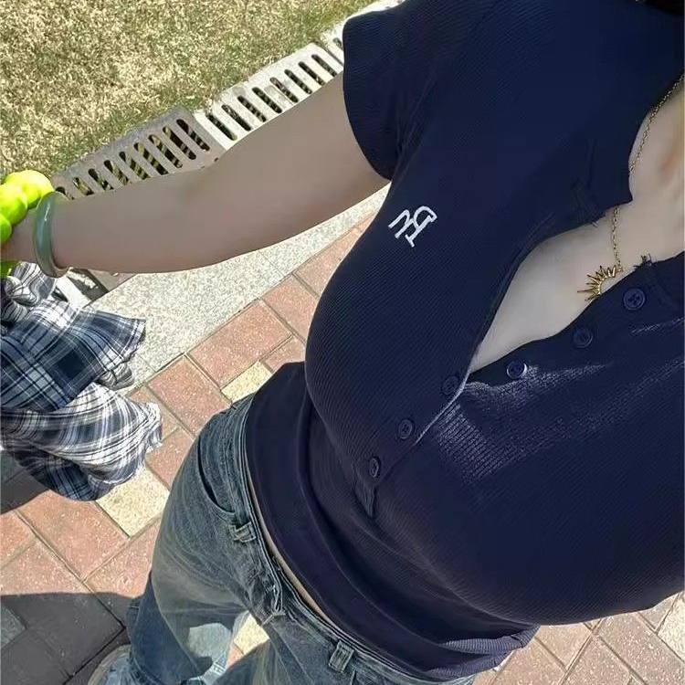 美式紧身钮扣半开领短袖T