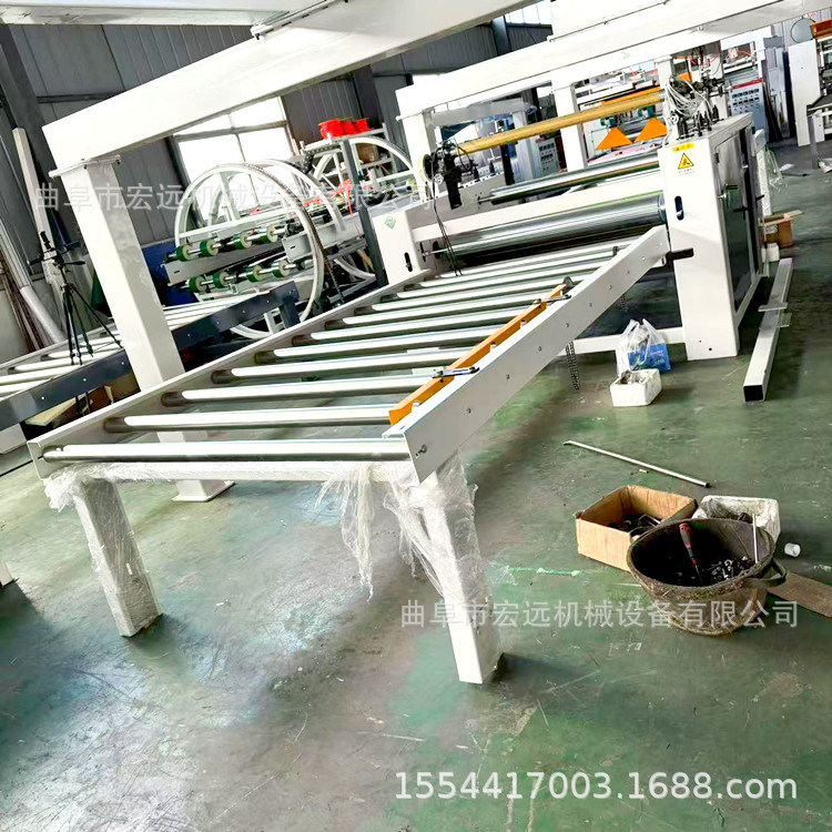 PVC/EVA双面贴面冷贴复合机