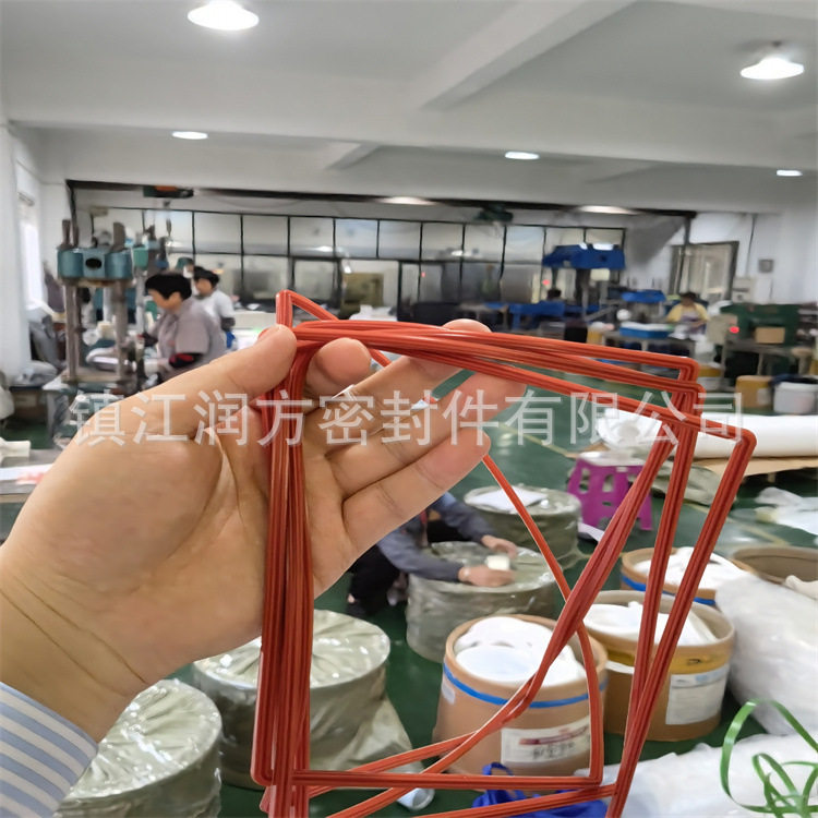 红色自粘硅胶发泡高温密封板