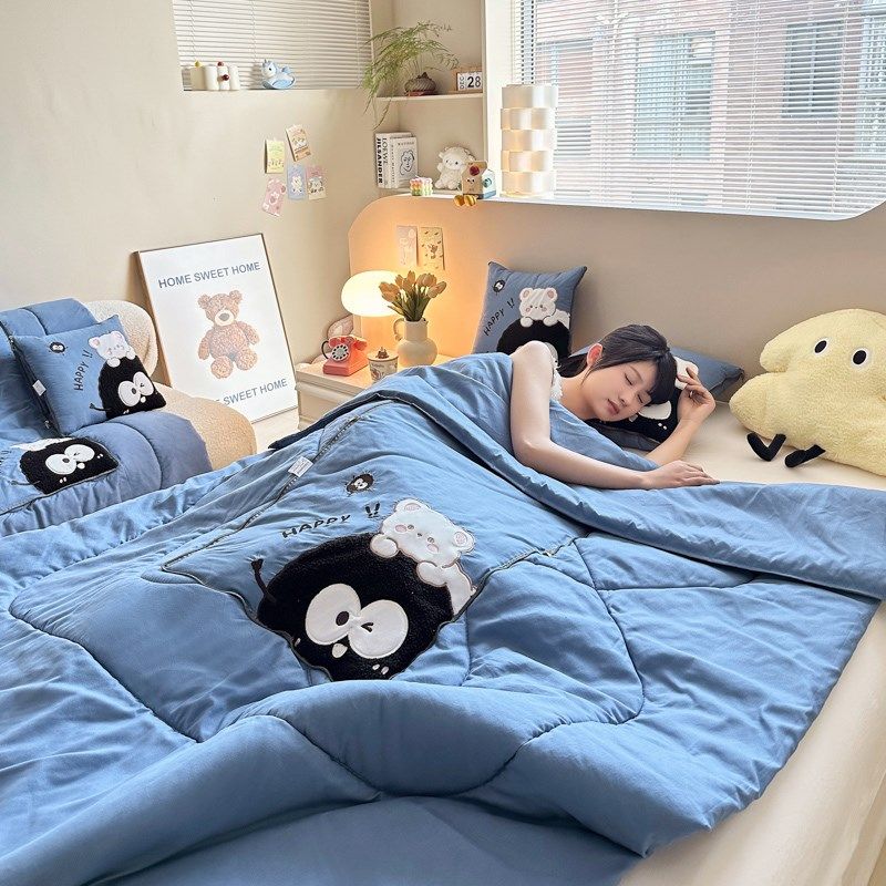 小煤球 抱枕被子两用车载毯子二合一午睡车内折叠枕头.空调夏凉被,居家布艺,抱枕被,淘宝优惠券,粉丝福利购,淘宝优惠卷