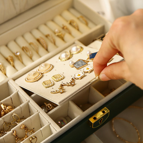 高档精致首饰盒20l23新款抗氧化耳环耳针耳饰饰品多层大容量收纳