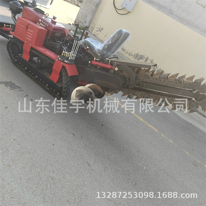 履带乘坐式链条开沟机柴油15马力挖沟机 双链条打沟机