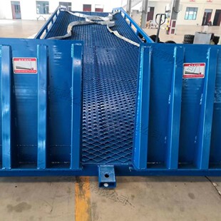 轮式登车卸货平台 车厢货物装卸辅助设备 集装箱一体式上货桥