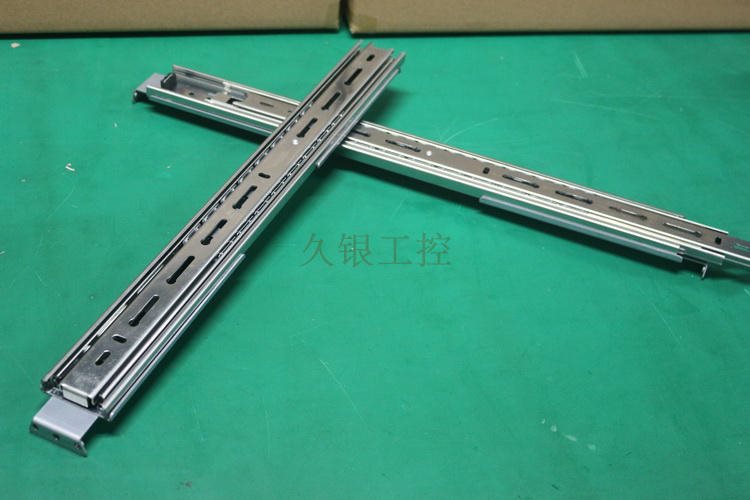 1U-4U机柜抽拉三节导轨
