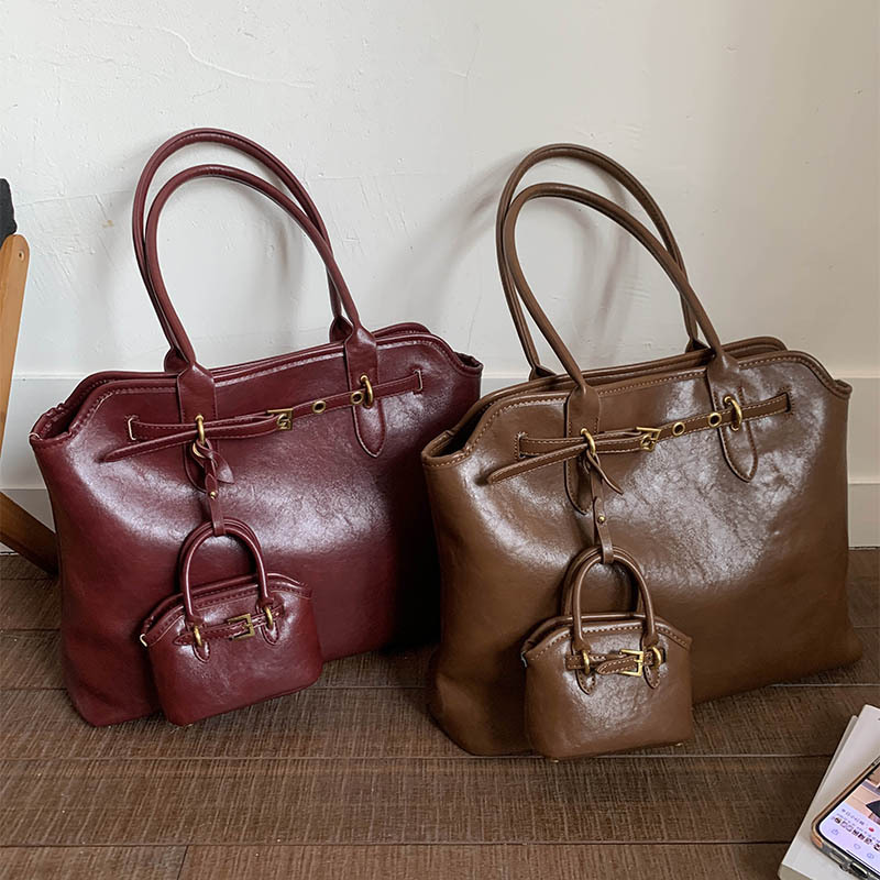 秋冬新款大容量通勤托特包手提公文包复古单肩包高级感购物袋