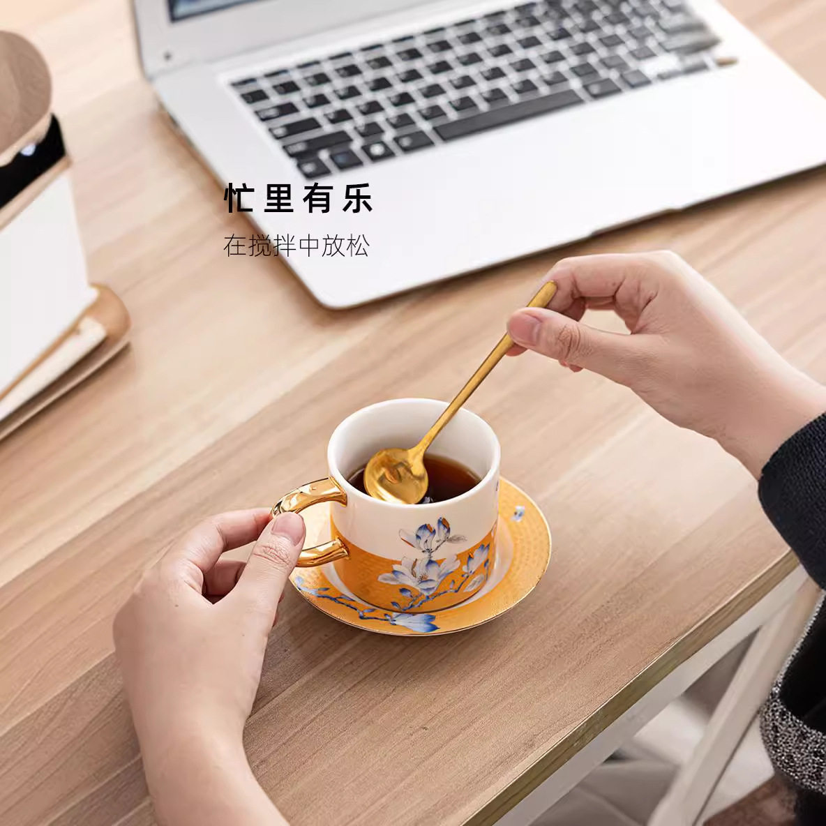 轻奢陶瓷咖啡杯子小巧精致马克杯高级高档奢华感杯碟套装