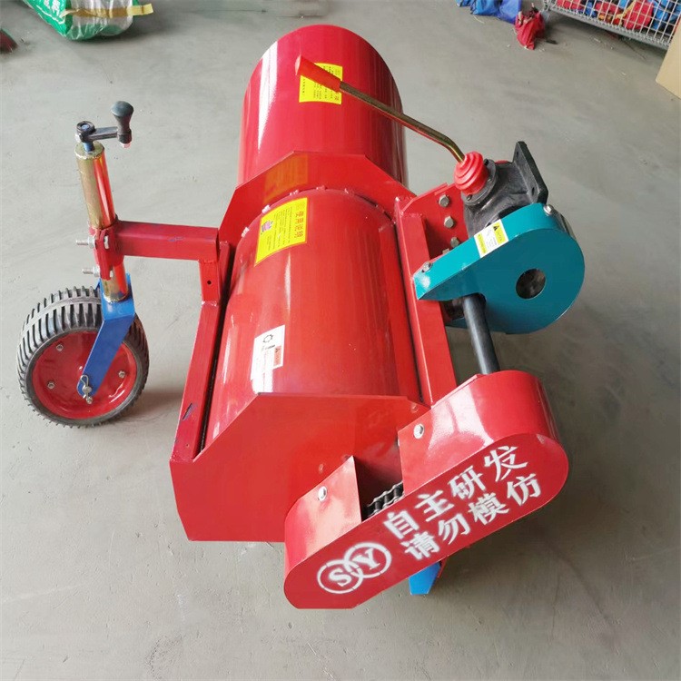 2021款新疆远距离出土葡萄埋藤机手扶配套葡萄蓝莓培土覆土兴星源
