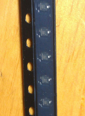 1206稳压二极管BZT52C18 SOD-123 贴片二极管 18V  丝印