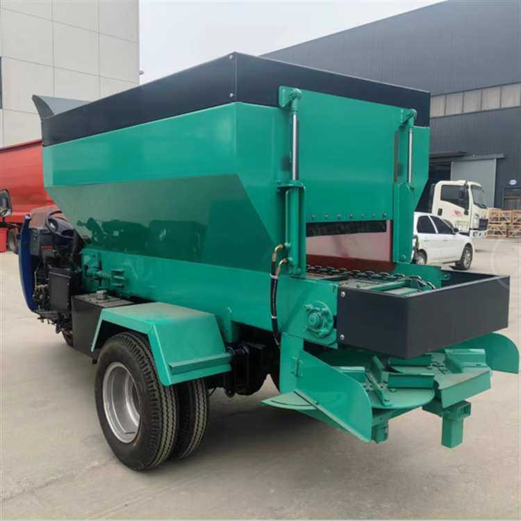 16方竖式蛟龙抛粪车行走式四轮撒粪机液压翻斗自卸三轮撒粪设备