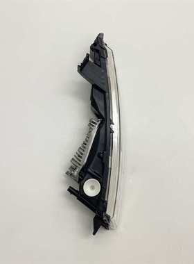 STZT LR082053右 LR082056左 适用星脉18揽运揽行 发现5 前雾灯