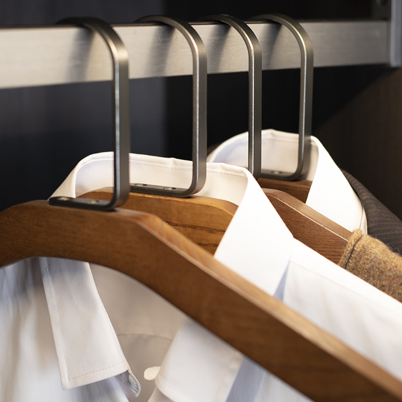 衣架家用木质无痕挂衣架白蜡木黑胡桃色儿童实木衣架子Y小孩挂衣