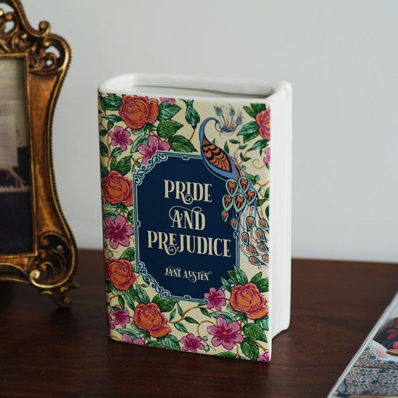 傲慢与偏见 g出口欧式复古花卉玫瑰书本造型陶瓷花瓶 插花家居装,家居饰品,花瓶,淘宝优惠券,粉丝福利购,淘宝优惠卷