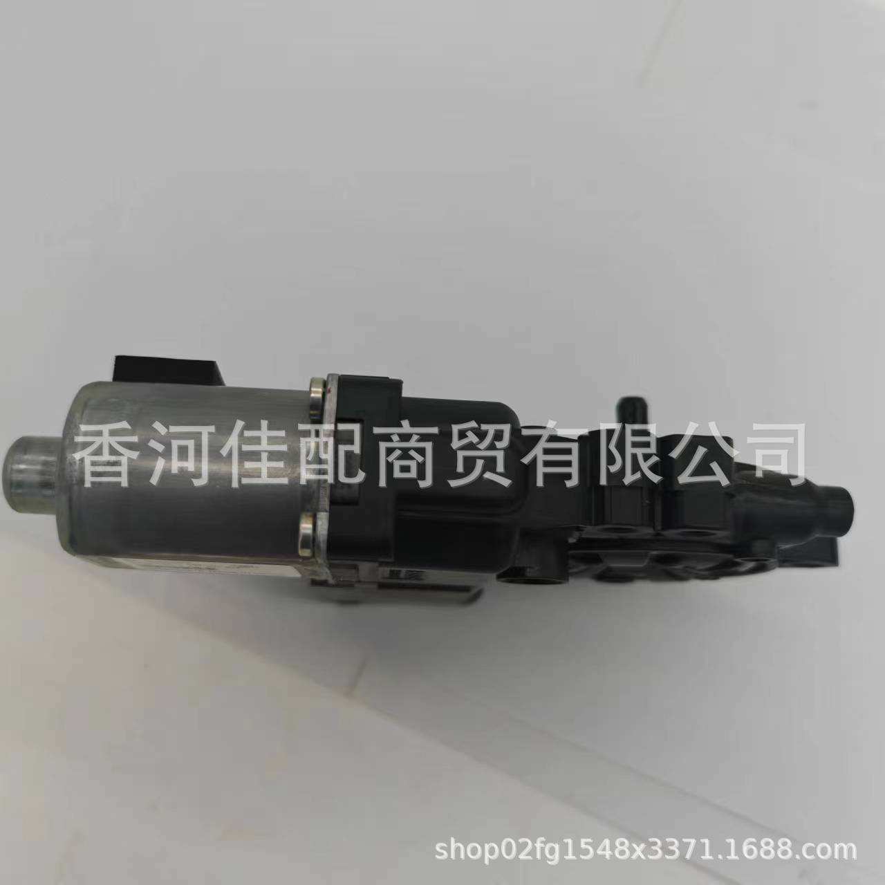 适用现代起亚韩系车窗升降器电机82450 2P010自动上/下升降器电机