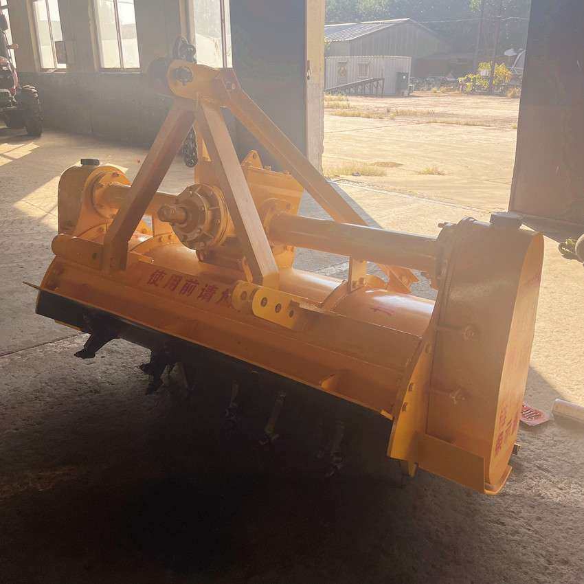 加大箱体灰土拌和机 双排链条灰拌机 三七拖拉机带路拌机,机械设备,其他机械设备,淘宝优惠券,粉丝福利购,淘宝优惠卷