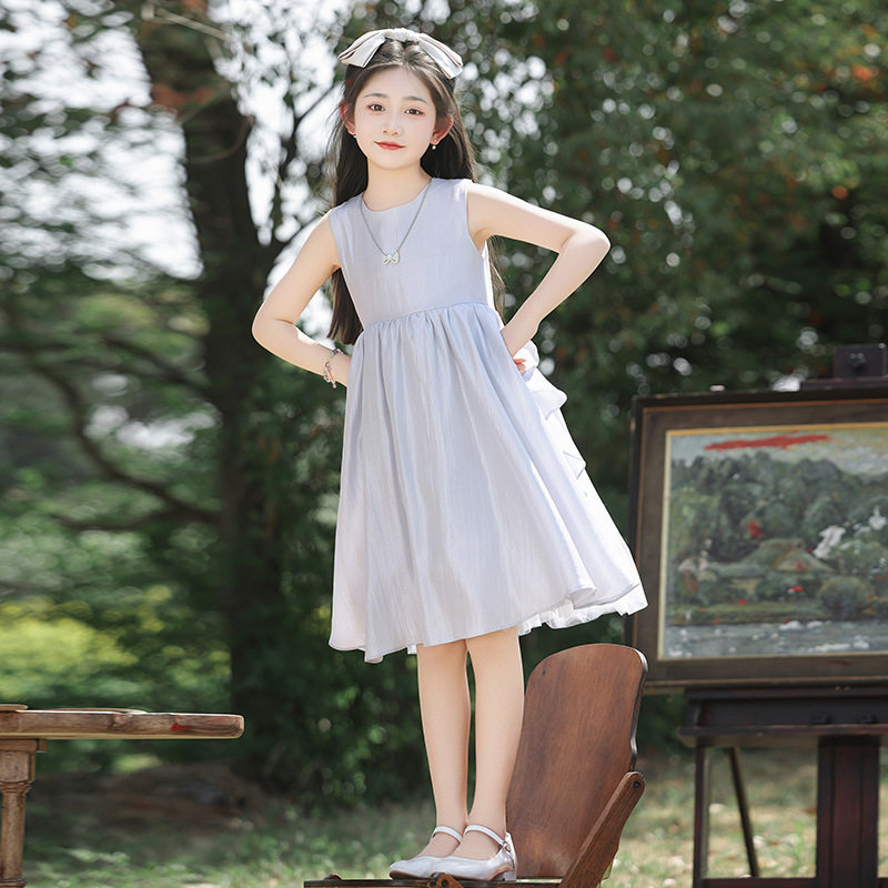 女童连衣裙2026夏季新款儿童洋气公主裙女孩夏装无袖背心礼服裙子
